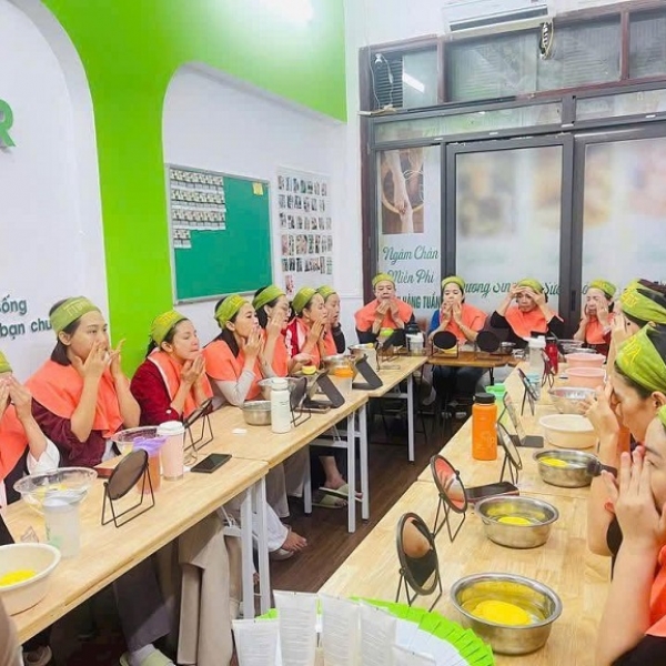 So sánh Trị liệu, chăm sóc da, tóc thông minh